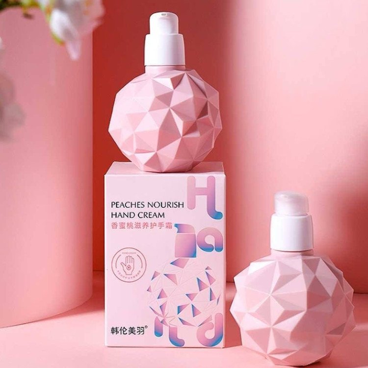 مرطوب کننده و نرم کننده و آبرسان قوی دست