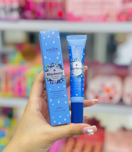 کرم دور چشم بلوبری