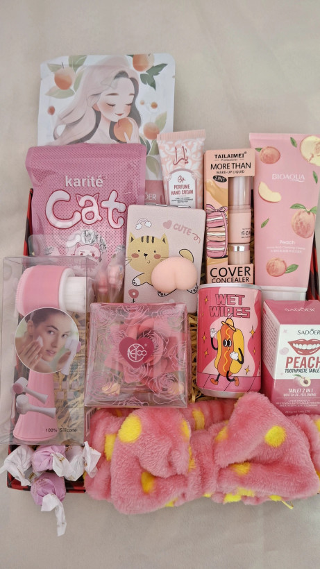 پک ولنتاین صورتی آرایشی و بهداشتی کامل